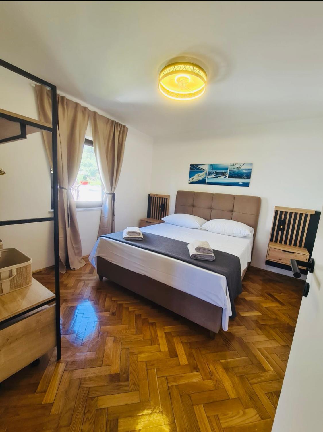 Apartments Mia Округ Горни Экстерьер фото